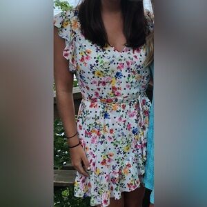 Design Lab Lord & Taylor Floral Mini Dress Size M